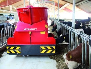 Автоматический самоходный робот кормления Triomatic